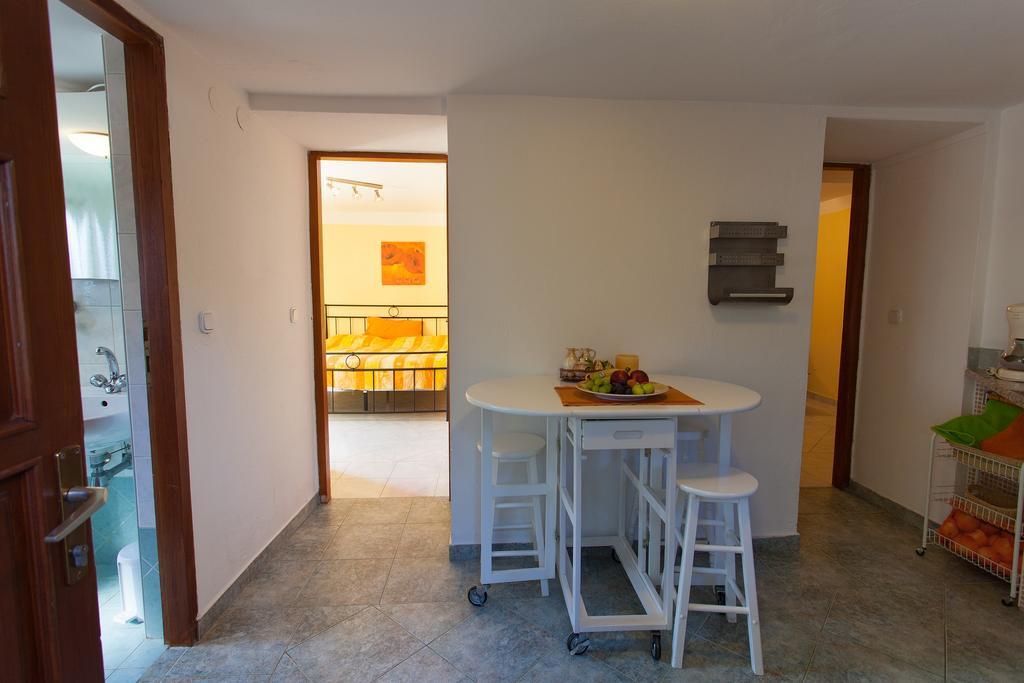Villa Mir Polje  Екстериор снимка